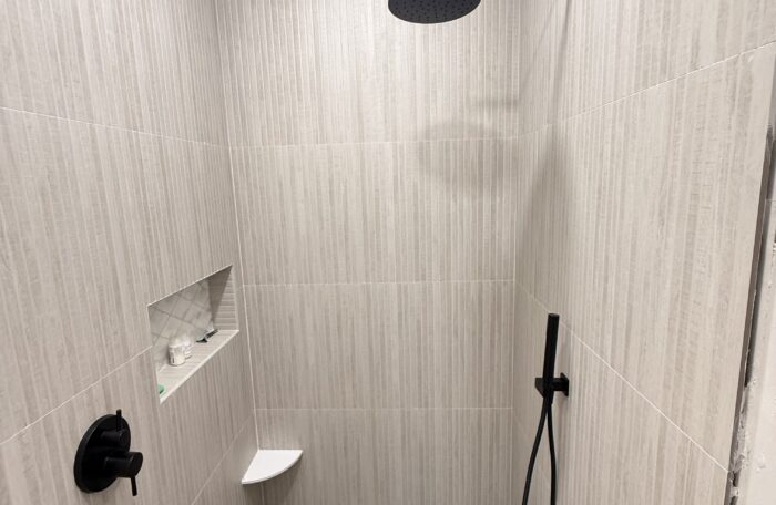 Master 1 Bath Shower